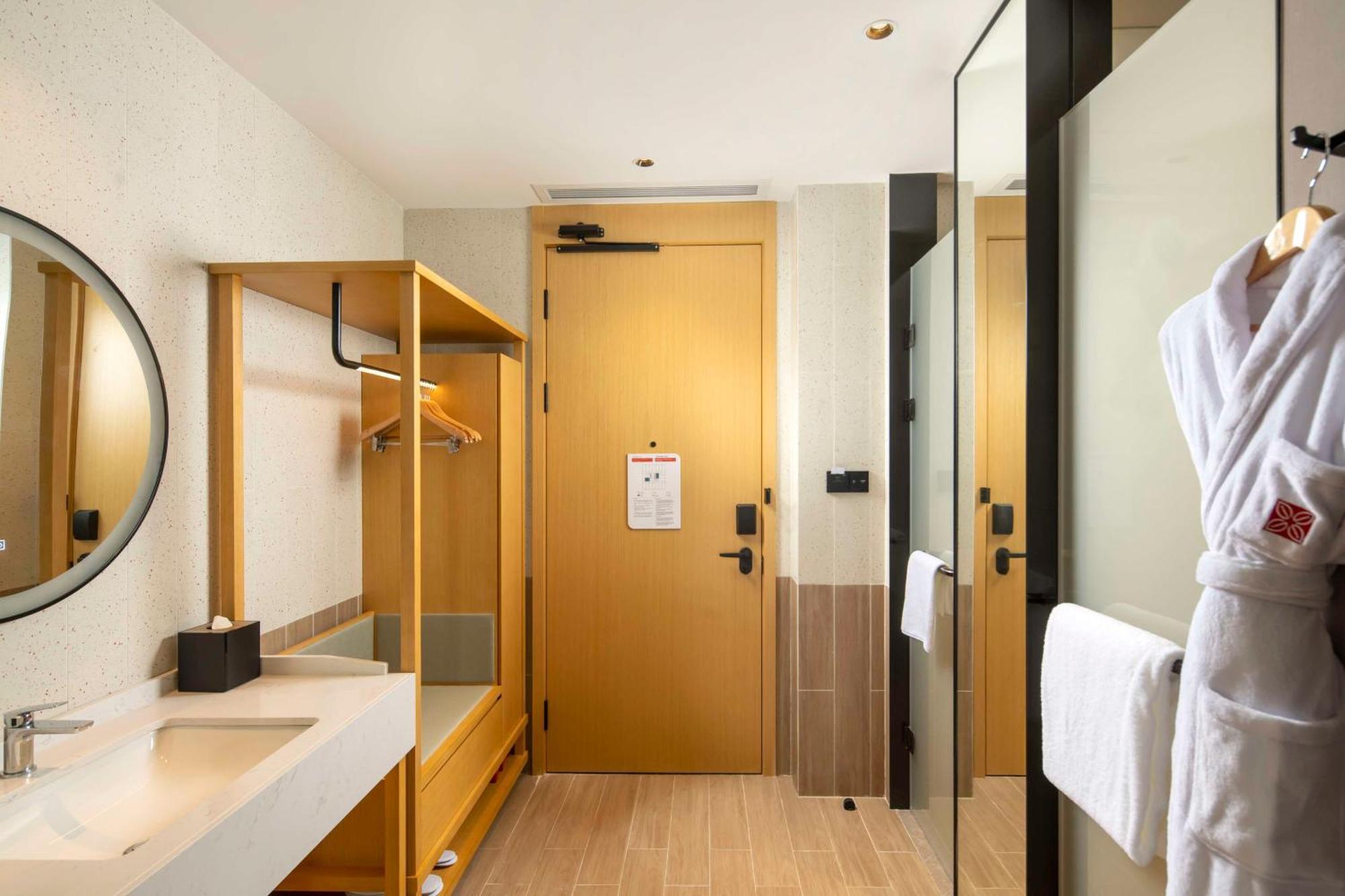 Hilton Garden Inn Shenzhen Airport,Enjoy 24-Hour One Way Free Delivery From Hotel To Shenzhen Baoan Airport On The Hour Šen-čen Exteriér fotografie