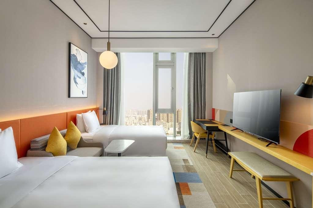 Hilton Garden Inn Shenzhen Airport,Enjoy 24-Hour One Way Free Delivery From Hotel To Shenzhen Baoan Airport On The Hour Šen-čen Pokoj fotografie